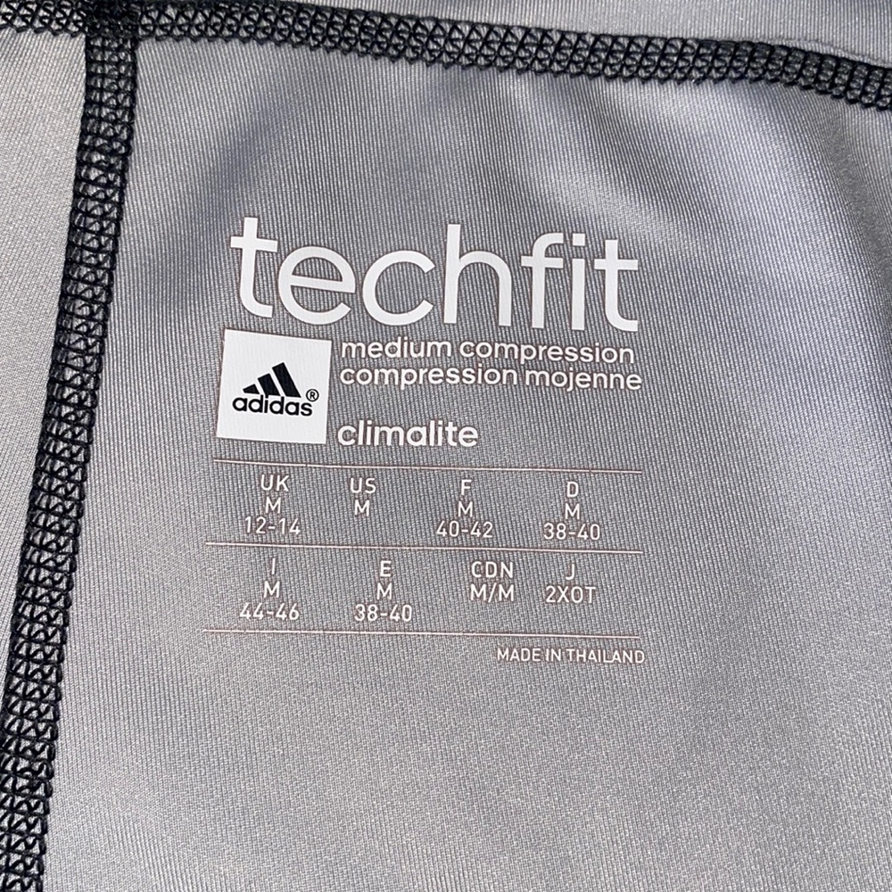 Adidas compression shorts - Picture 3 of 4